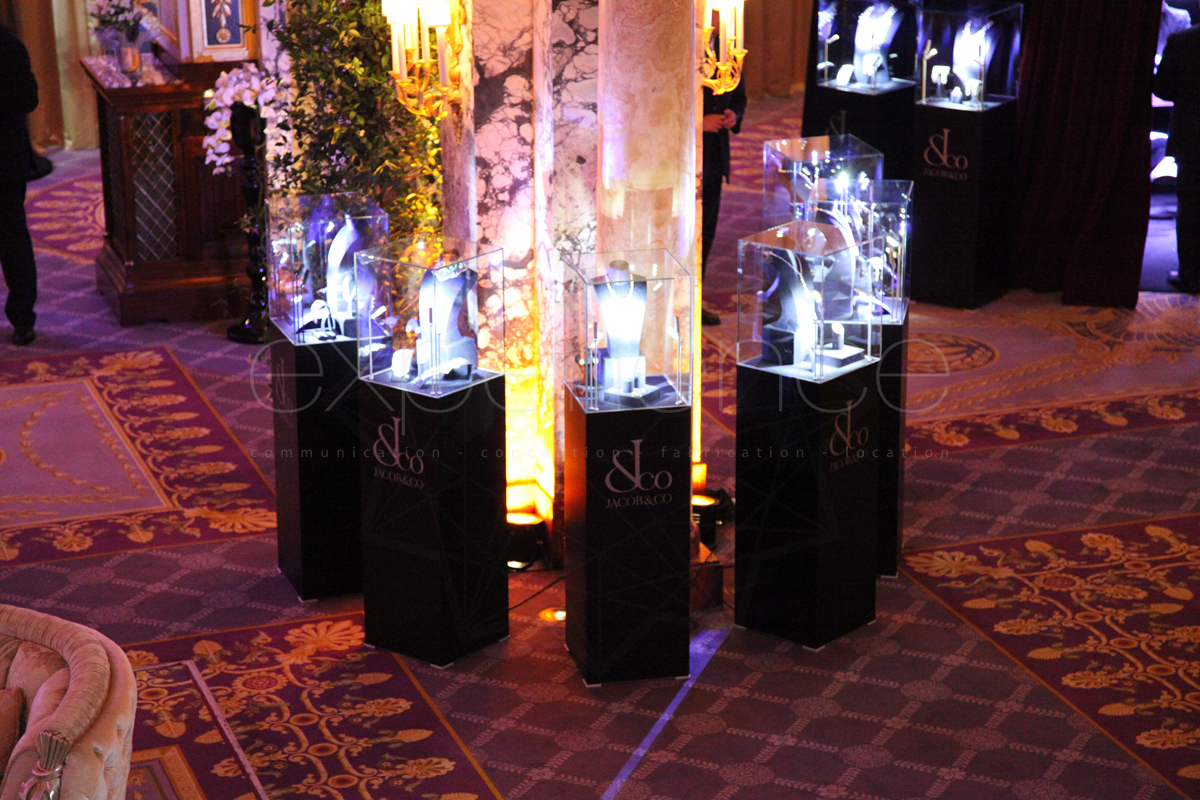 Decoration Vitrine Luxe Paris